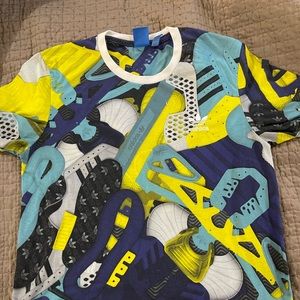 Medium adidas shirt